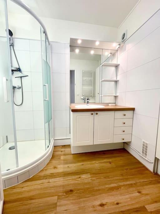 Grand Appartement Neuf F5 100M2 Avec Balcon Rouen Bagian luar foto